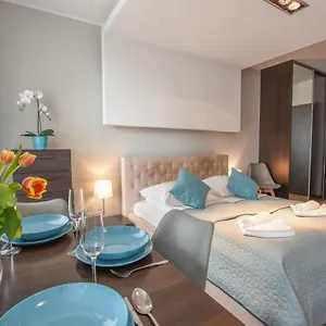 Promenada Apartment